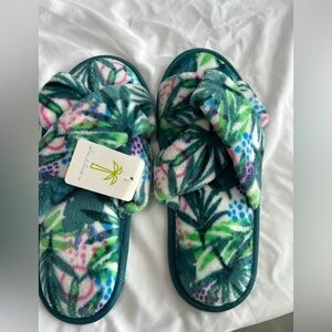 Tropical Print Plush Slippers